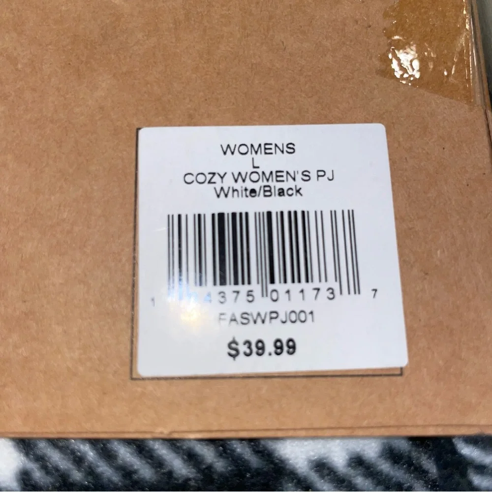 Field & Stream Cozy Pajamas - Picture 3 of 6